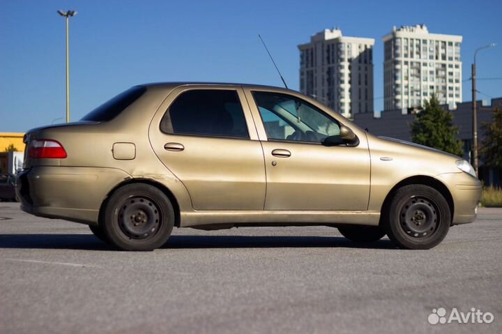 FIAT Albea 1.4 МТ, 2007, битый, 263 000 км