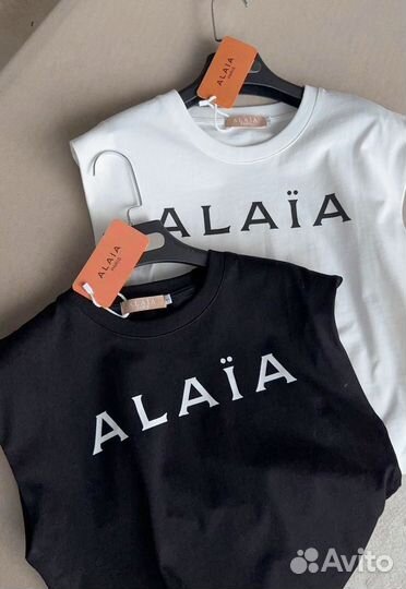 Топ alaia