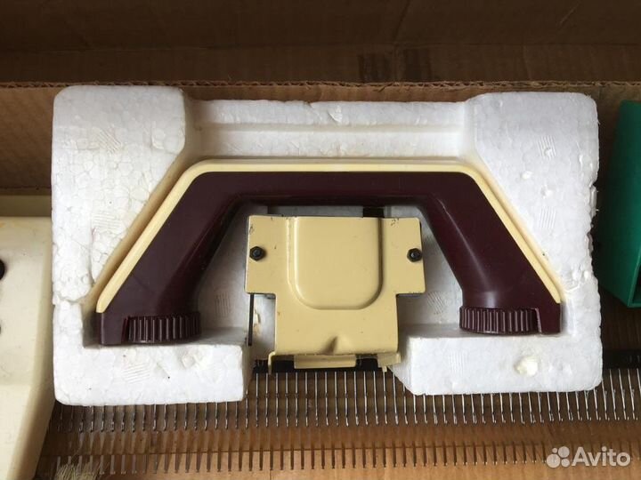 Вязальная машина нева 6