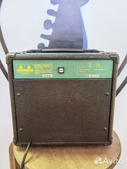 Гитарный комбоусилитель Stagg 10GA идеал.сост