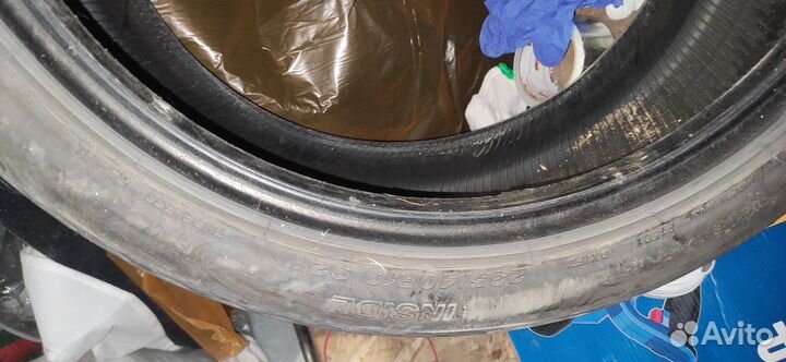 Bridgestone Regno GR-XI 235/40 R19 92W