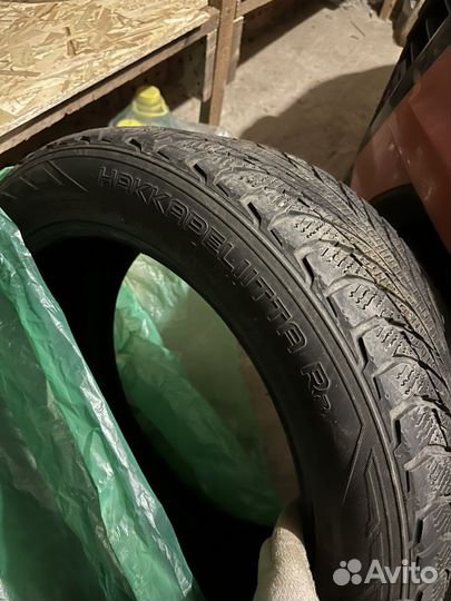 Nokian Tyres Hakkapeliitta R2 225/50 R18