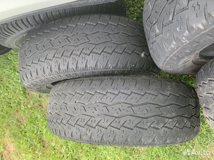 Toyo Open Country A/T 215/65 R16