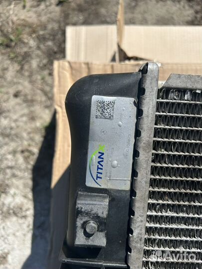 Радиатор Мерседес Атего 9705000803 9705000903