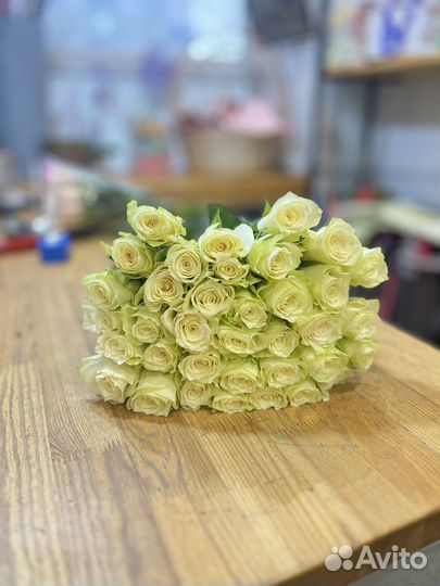 Цветы розы с доставкой