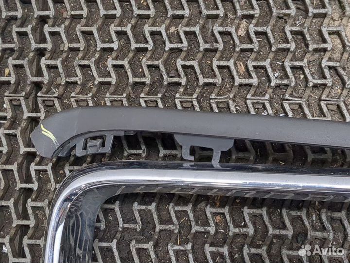 Решетка радиатора Volvo XC90, 2016