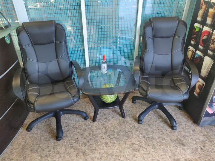 Здание, 320 м²