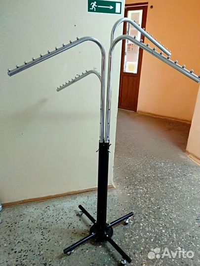 Вешалка напольная