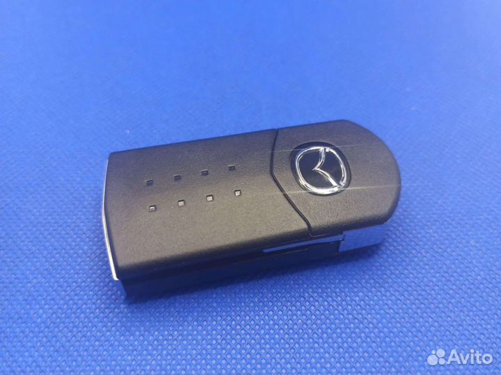 Ключ Mazda 3 BL рест новый