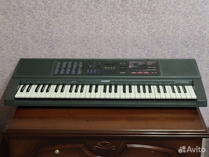 Синтезатор casio CTK - 550. В ремонт. На запчасти