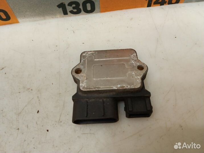 Коммутатор Mitsubishi Montero Sport/Pajero Sport