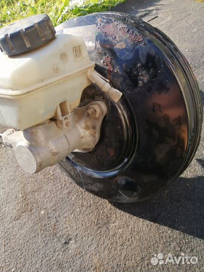 Вакуумный усилитель тормозов Опель Зафира b
