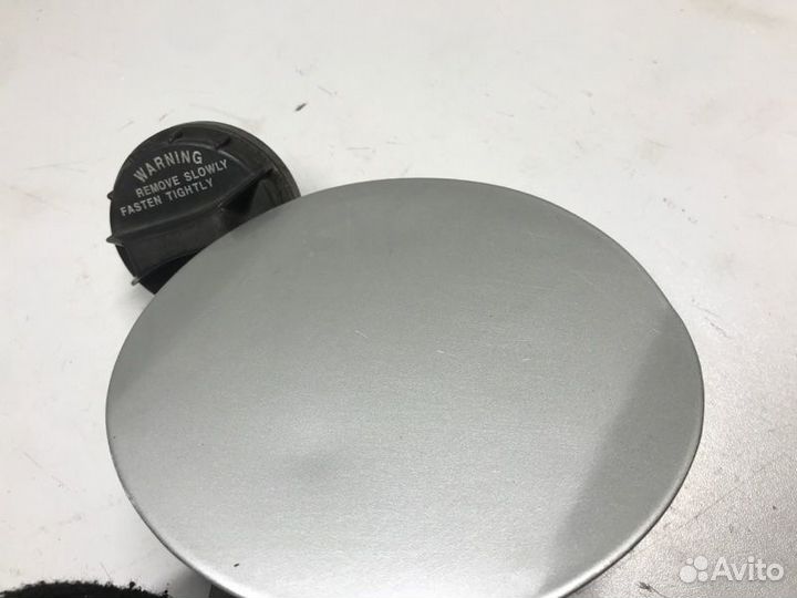 Лючок топливного бака Kia Sportage II 2.0 2006 (б/у)