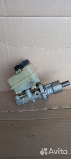 Главный тормозной цилиндр Mercedes W124