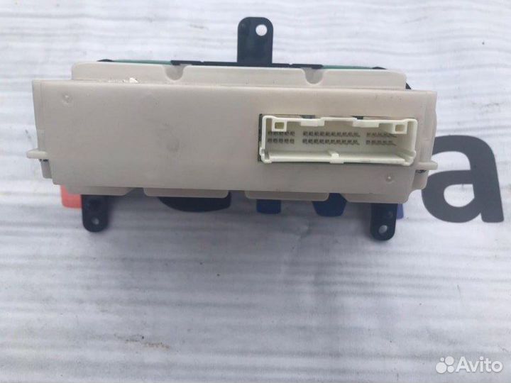 Блок управления климат-контролем Nissan Qashqai