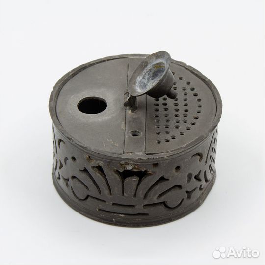 Антикварные масляные лампы 16-18 век в ассорт