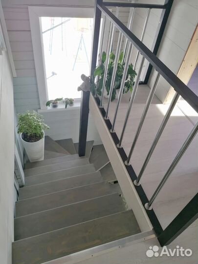 Лестница из металла