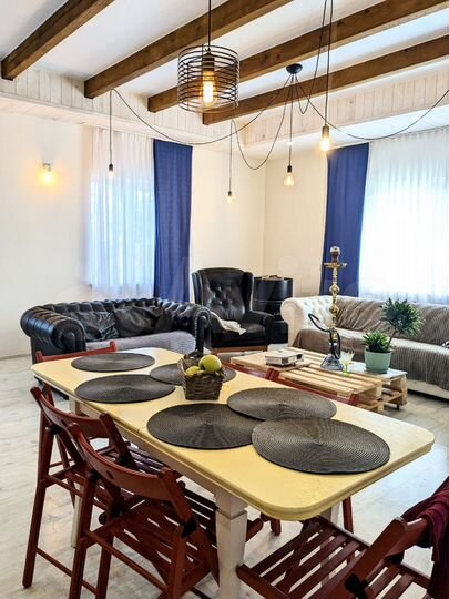 3-к. квартира, 106,1 м², 1/2 эт.