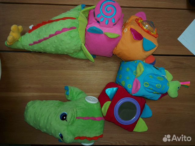 Развивающая мягкая игрушка крокодил