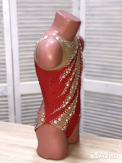 Купальник для художественной гимнастики