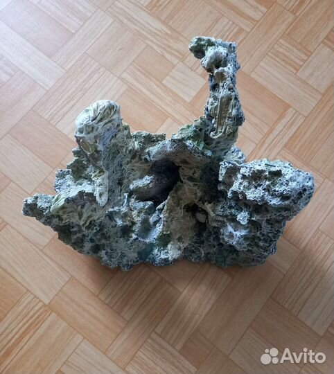 Грот для аквариума. Скала