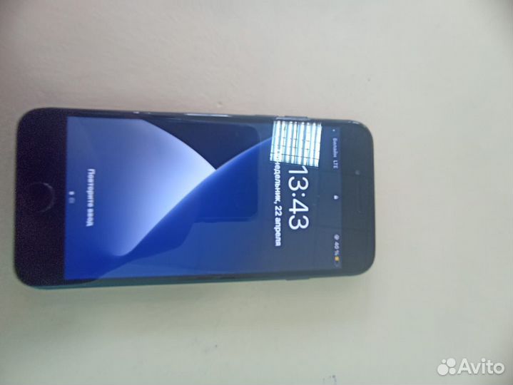 iPhone 7, 32 ГБ