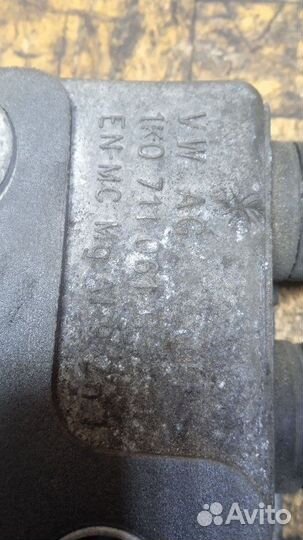 Кулиса кпп Volkswagen Passat B6 2005-2010