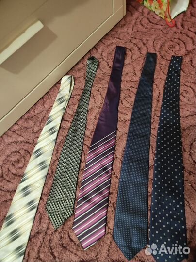 Галстуки фирменные
