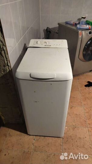 Стиральная машина с вертикальной загрузкой