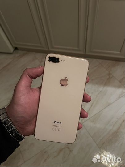 iPhone 8 Plus, 128 ГБ