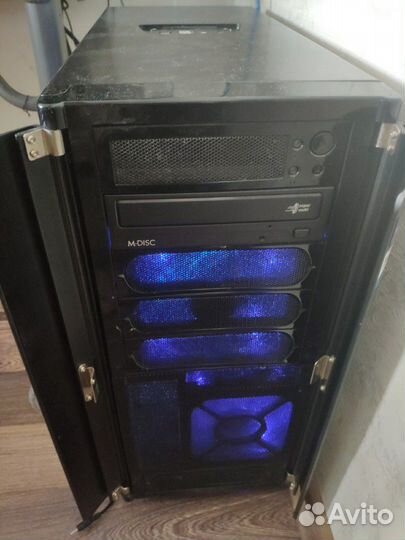 Корпус thermaltake armor junior