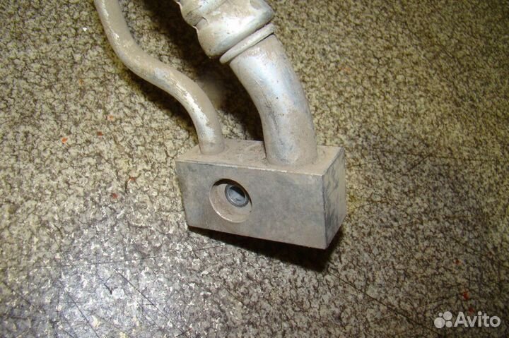 Трубка кондиционера Opel Astra H