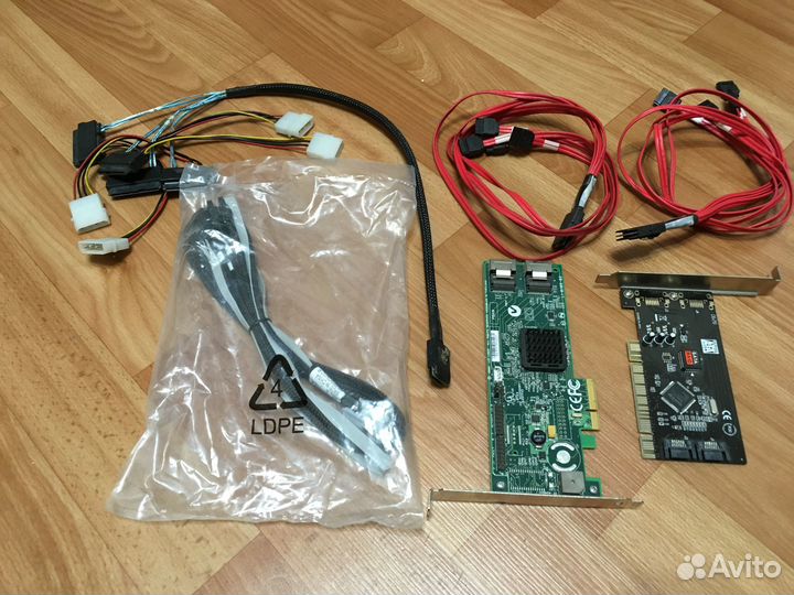 SAS / SATA raid контроллер + кабель