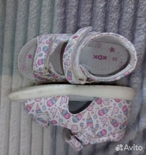 Босоножки для девочки 23 размер