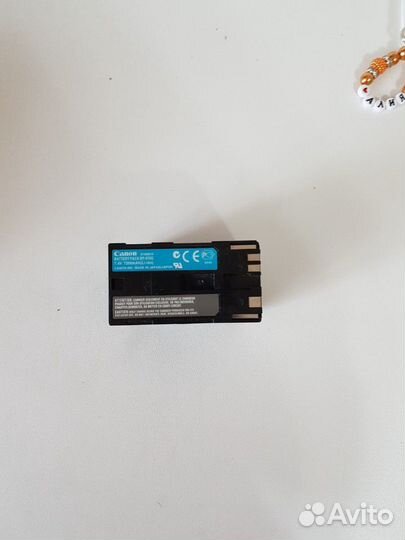 Зарядное устройство и аккумулятор canon