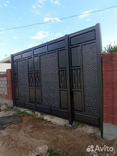 Распашные ворота с автоматикой