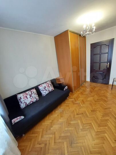 2-к. квартира, 47 м², 10/12 эт.
