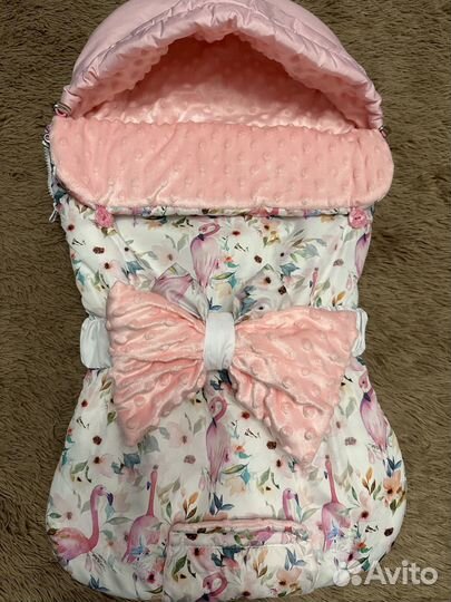 Комплект на выписку для девочки