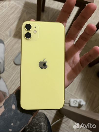 iPhone 11, 128 ГБ
