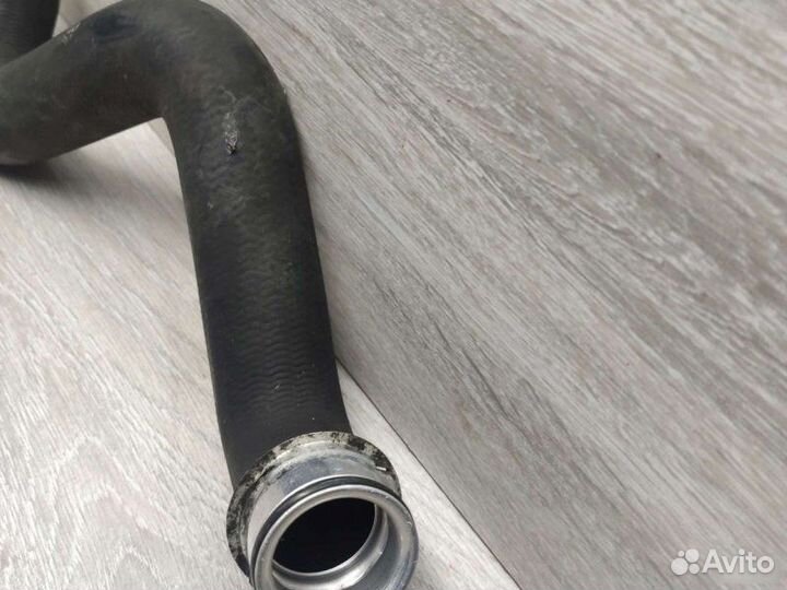 Патрубок охлаждения двигателя Mercedes M W164