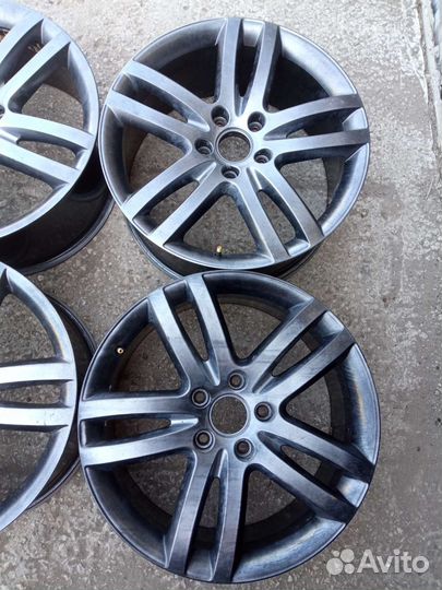 Диски литые 5/130 R20 Audi