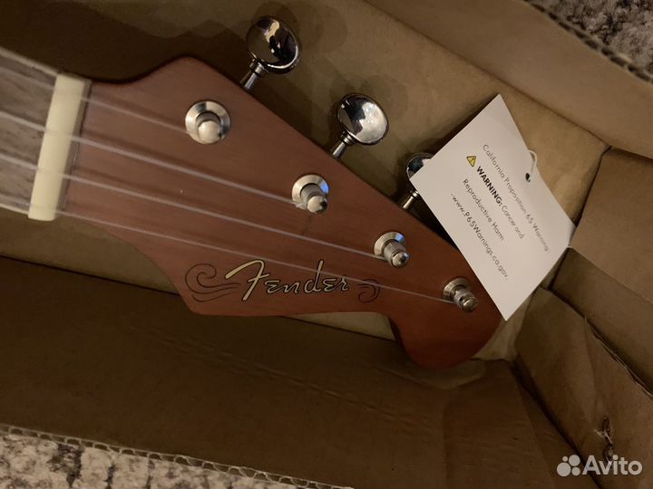 Укулеле Fender Avalon Tenor Ukulele Nat