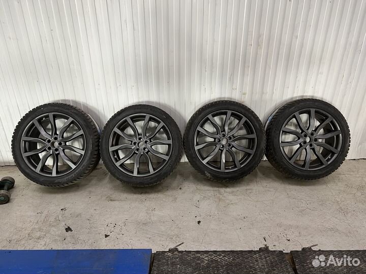 Зимние колеса Pirelli на дисках MAK в сборе R21