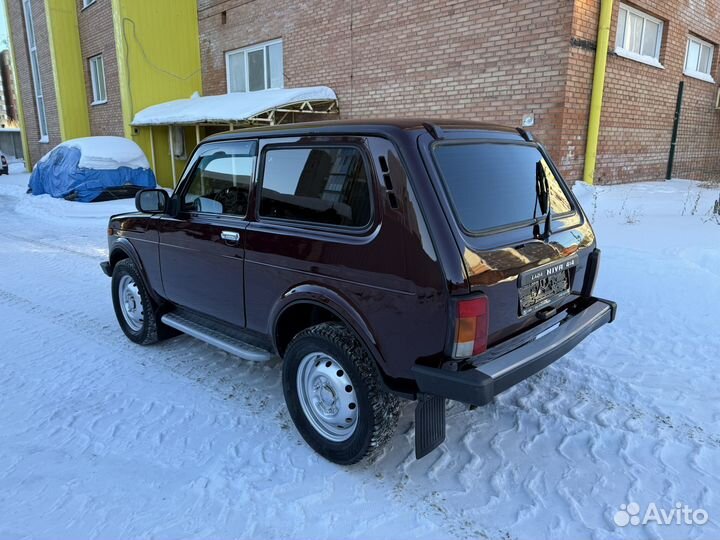 LADA 4x4 (Нива) 1.7 МТ, 2014, 110 000 км