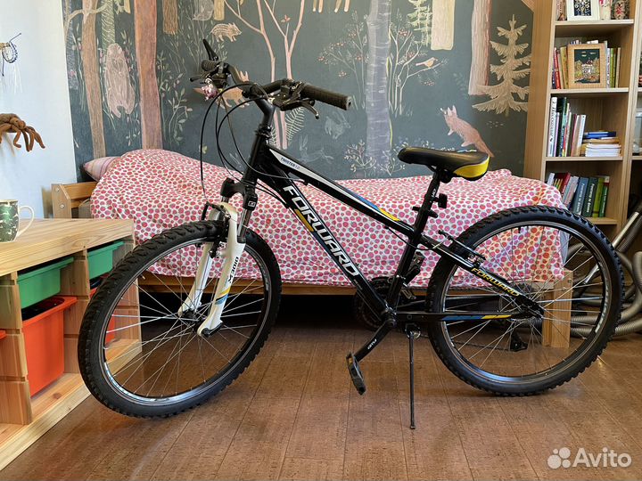 Велосипед Forward 24 + подарок (подростковый)