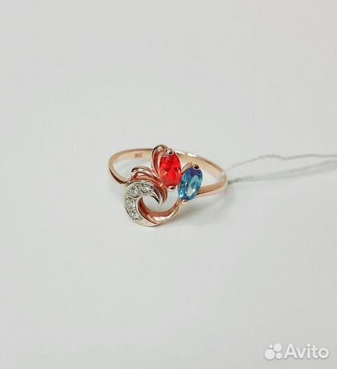 Золотое кольцо с камнем 17р