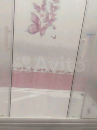 2-к. квартира, 56 м², 1/5 эт.