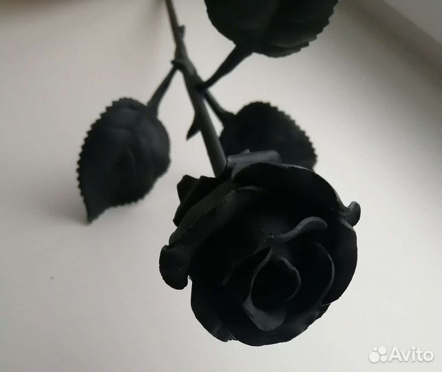 Кованая роза