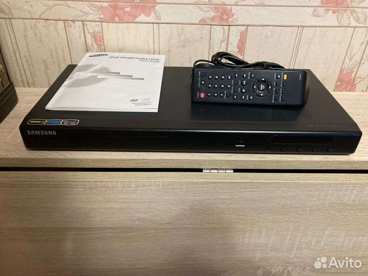 DVD проигрыватель-samsung