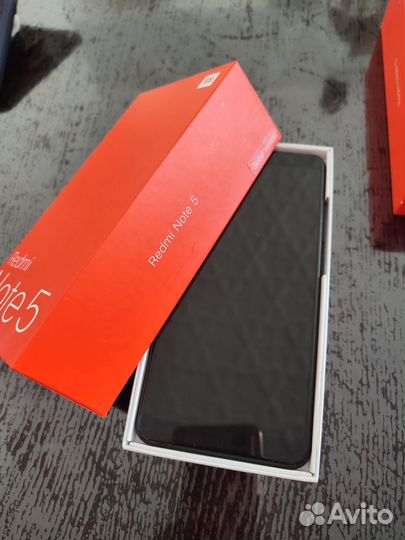 Xiaomi Redmi Note 5 Pro, 4/64 ГБ